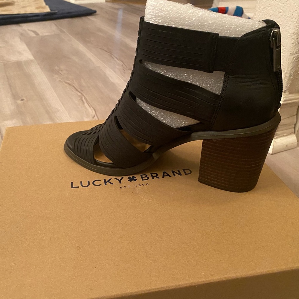 Bran new heels never used